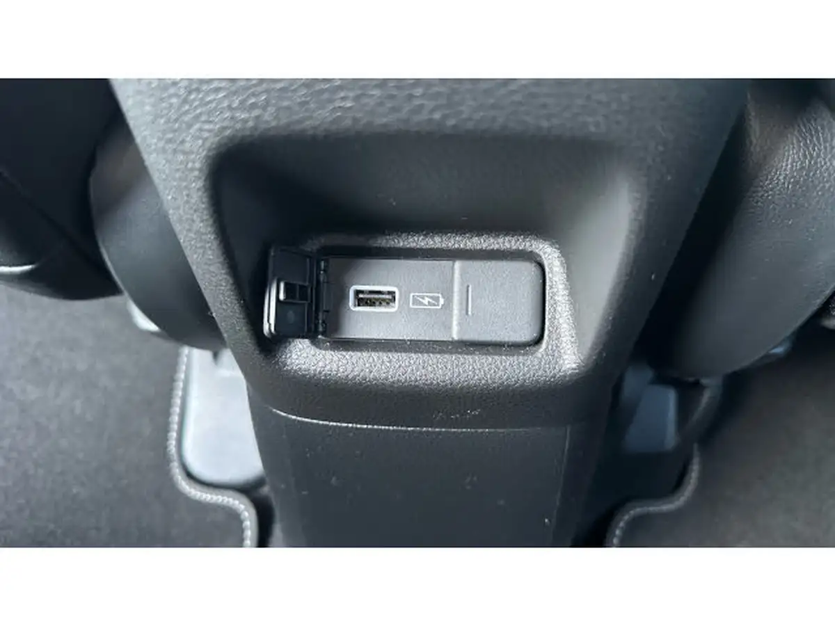 2021-honda-jazz-15-i-mmd-ex-107ps-big-23