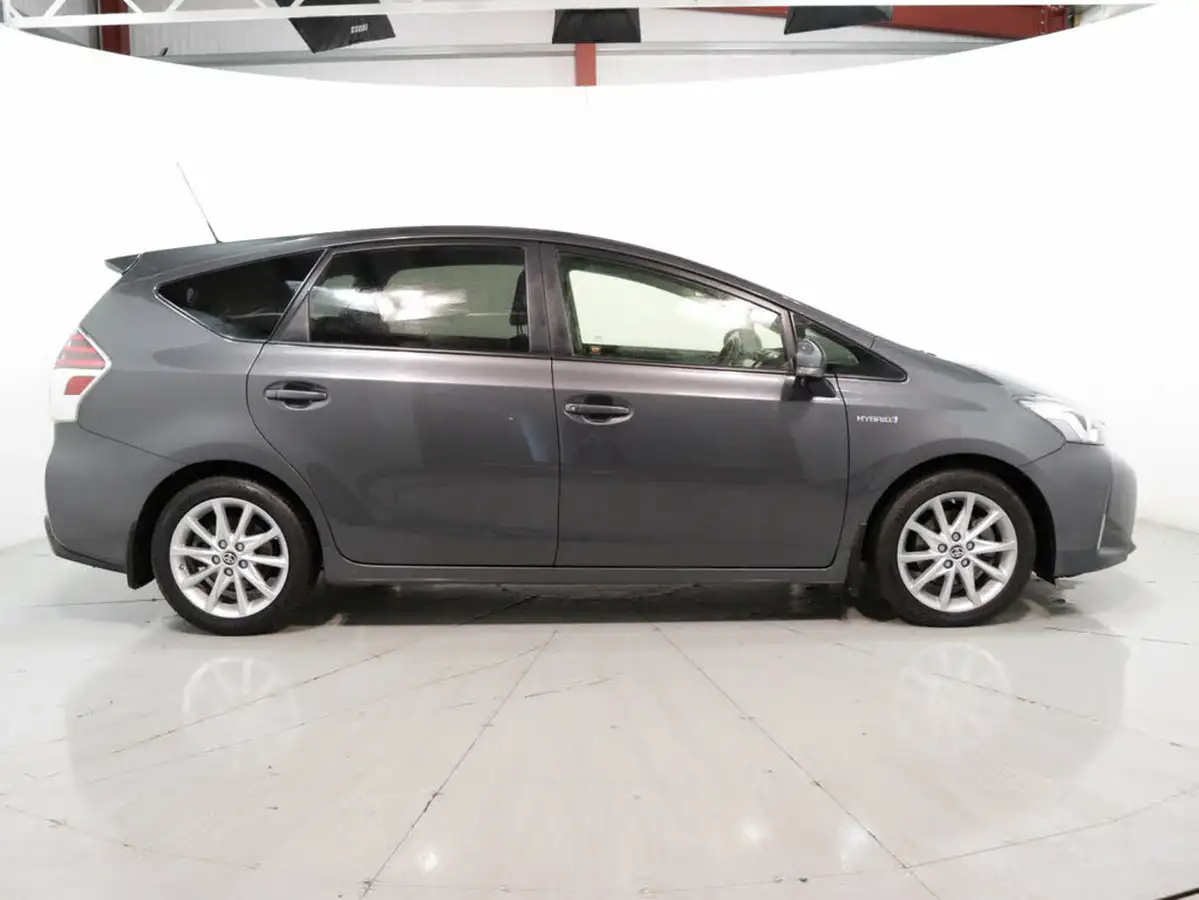 2020-toyota-prius-18-vvt-i-excel-big-7