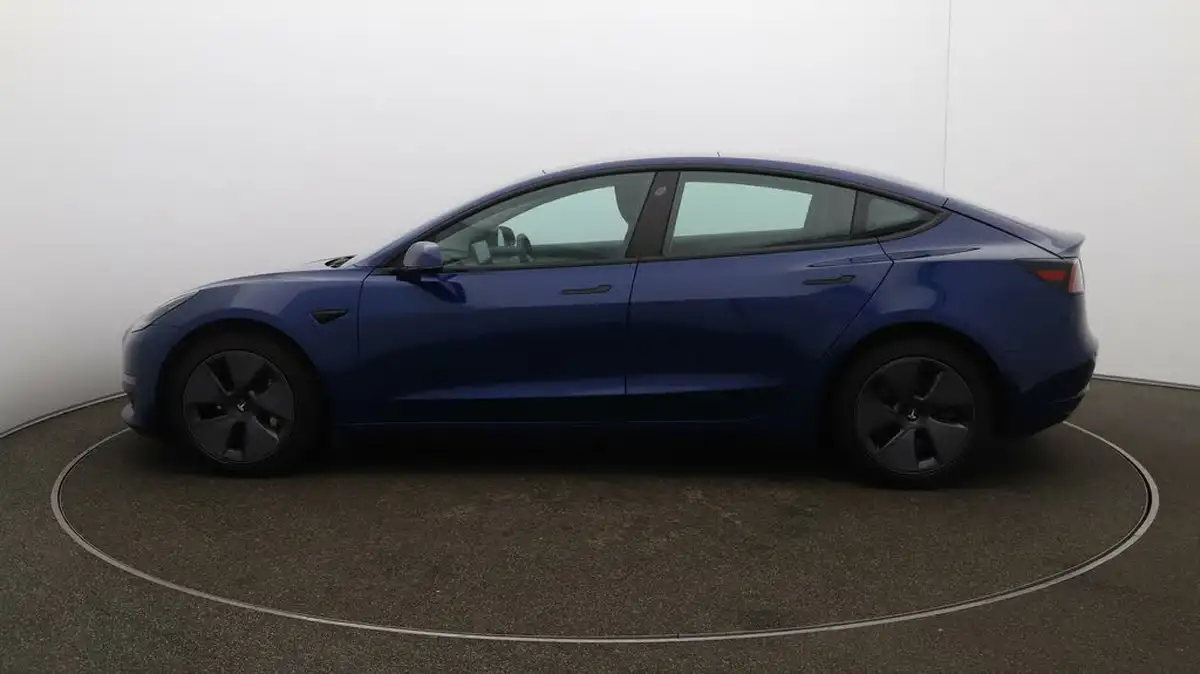 2021-tesla-model-3-e-long-range-awd-big-55