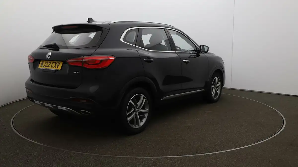 2022-mg-hs-15t-gdi-excite-162ps-big-7