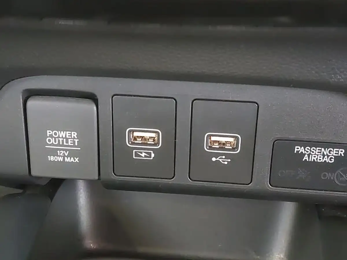 2021-honda-jazz-15-i-mmd-ex-107ps-big-16