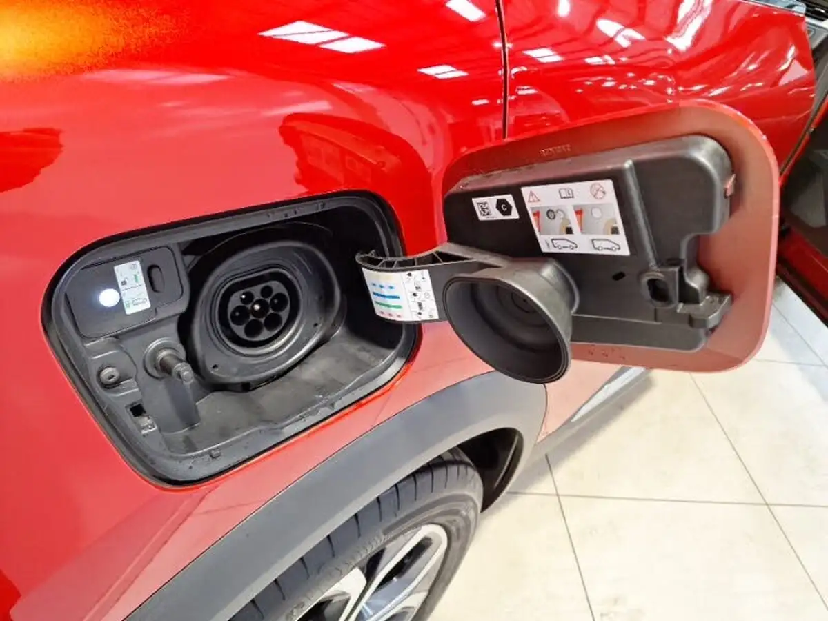2023-renault-captur-16-techno-160ps-plug-in-big-17