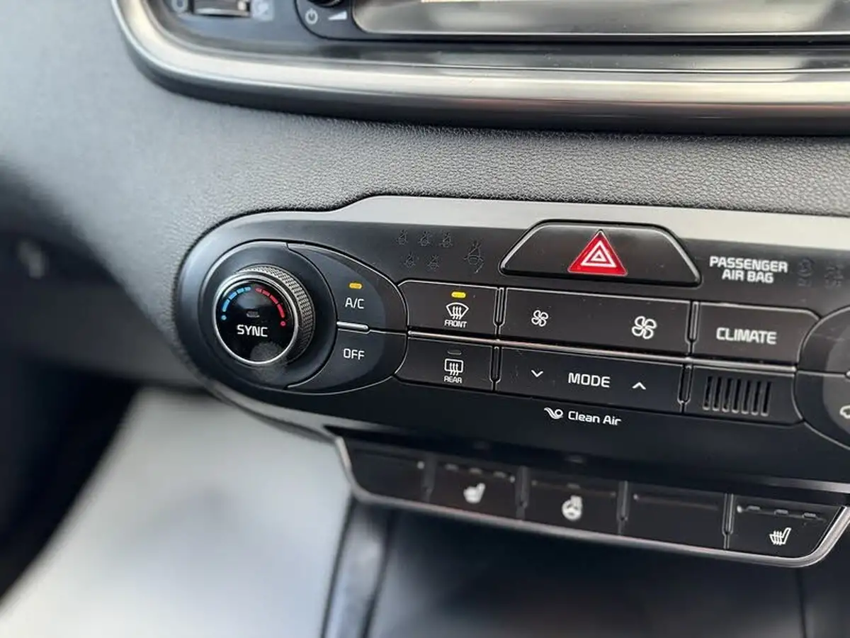 2016-kia-sorento-22-crdi-kx-2-big-20