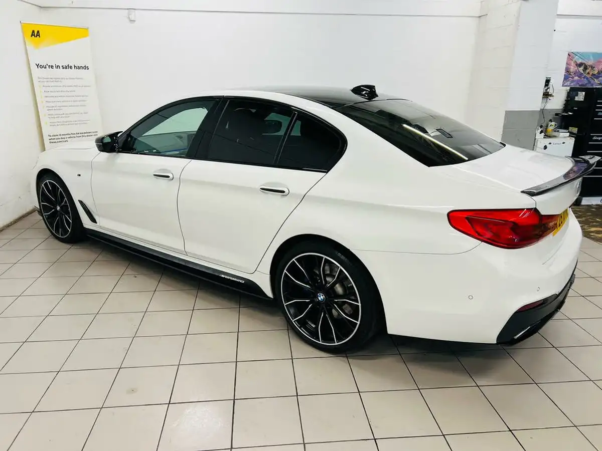 2017-bmw-5-series-30td-530d-m-sport-xdrive-saloon-4d-big-3