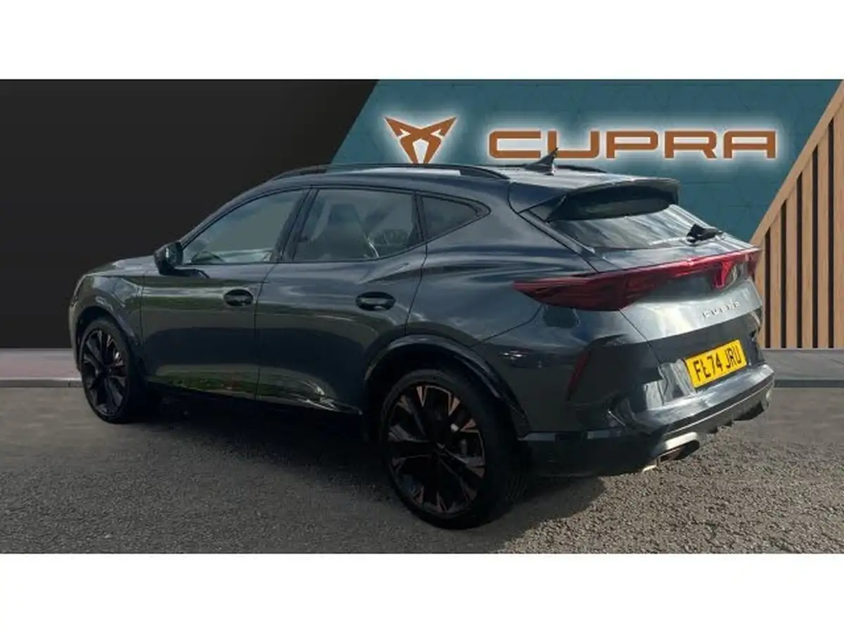 2024-cupra-formentor-15-e-hybrid-vz-first-edition-big-2