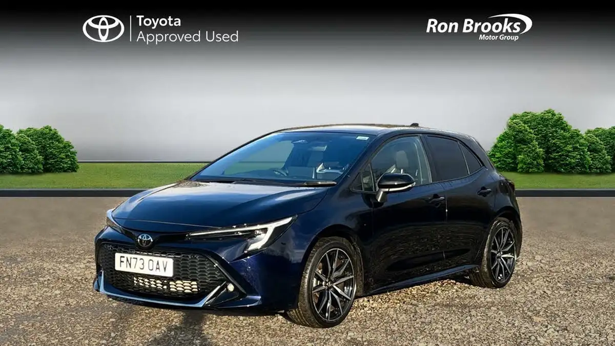2023-toyota-corolla-18-vvt-i-gr-sport-138bhp-hatchback-big-2