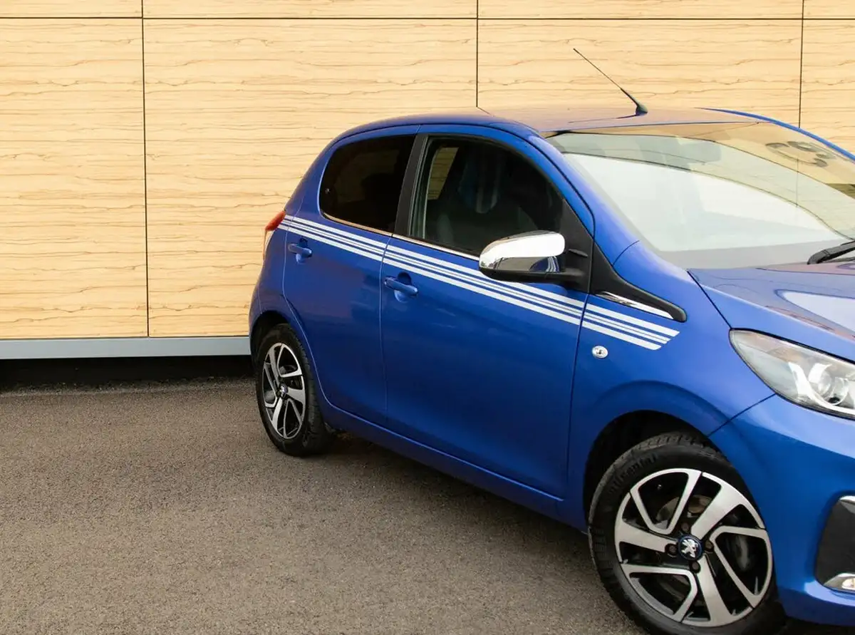 2019-peugeot-108-10-collection-hatchback-big-8