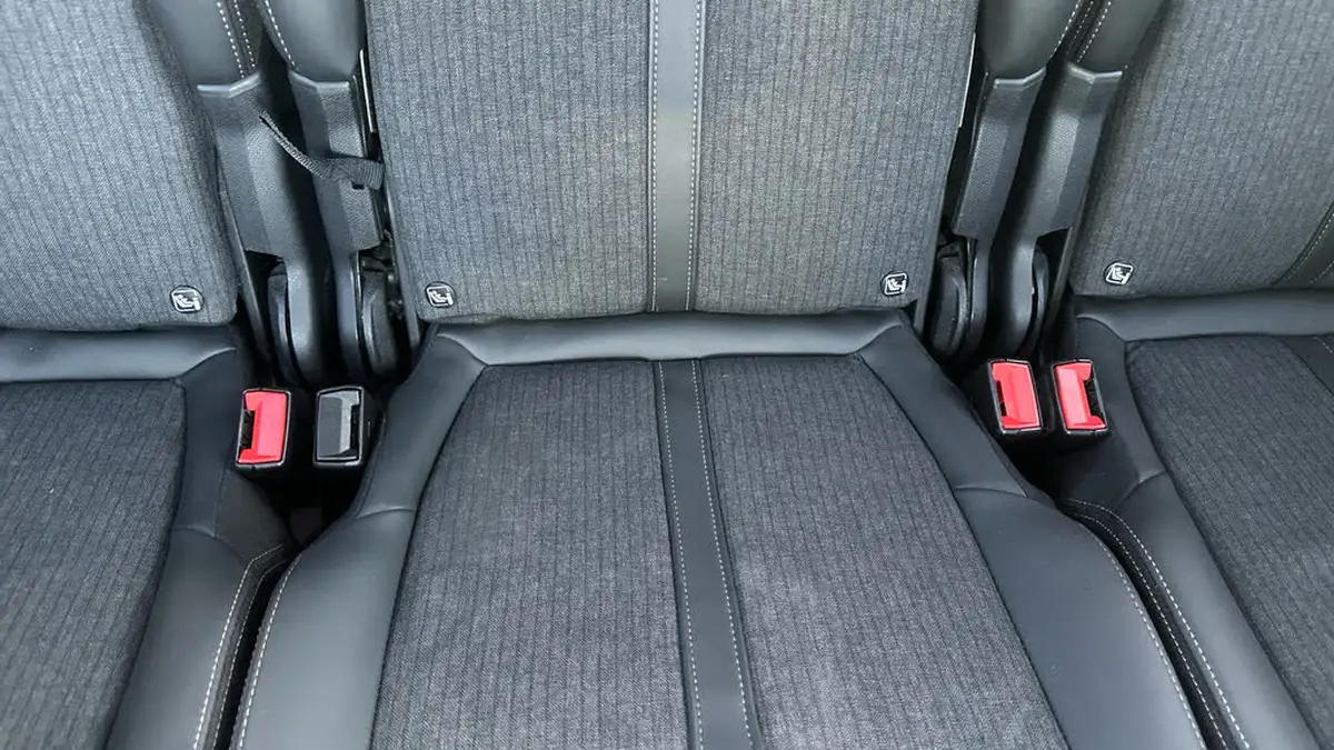 2020-peugeot-5008-suv-15-bluehdi-gt-line-big-34
