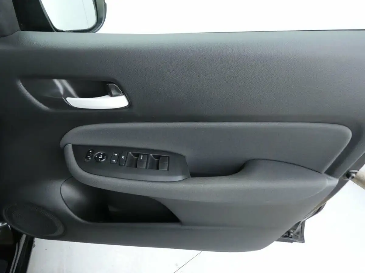 2022-honda-jazz-15-i-mmd-se-109ps-big-27