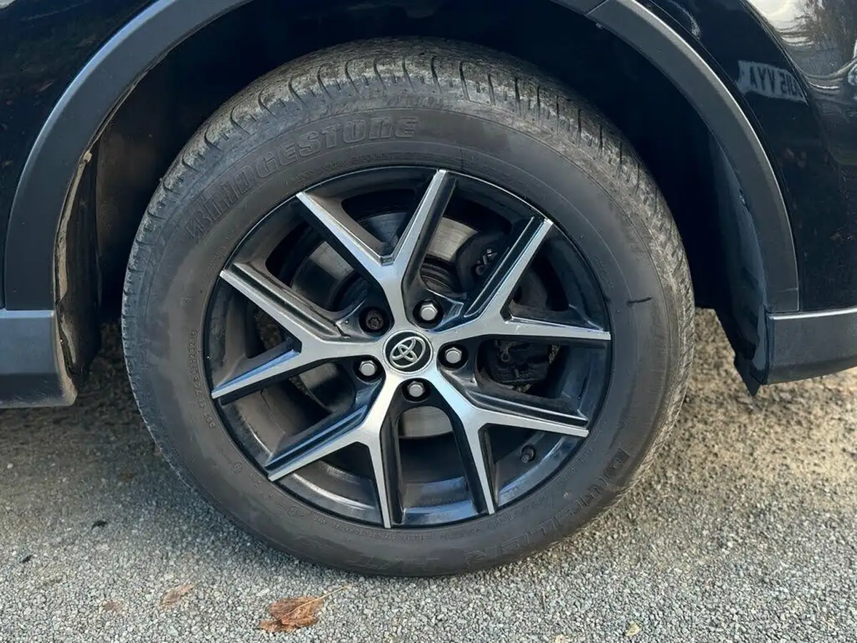 2018-toyota-rav4-25-vvt-i-design-194bhp-awd-2494cc-big-8