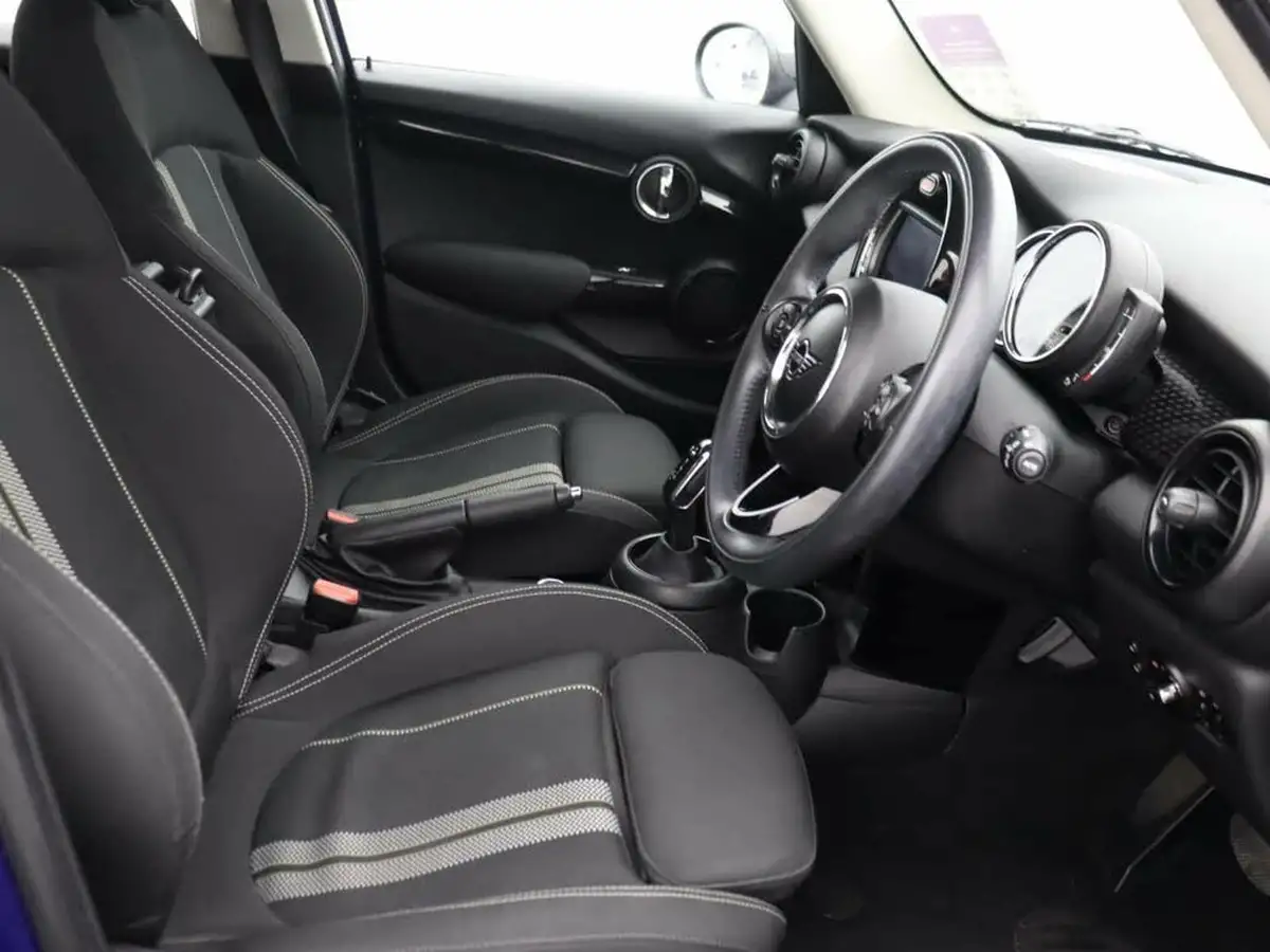 2019-mini-cooper-20-cooper-s-classic-189bhp-comfort-hatchback-5d-auto-big-12