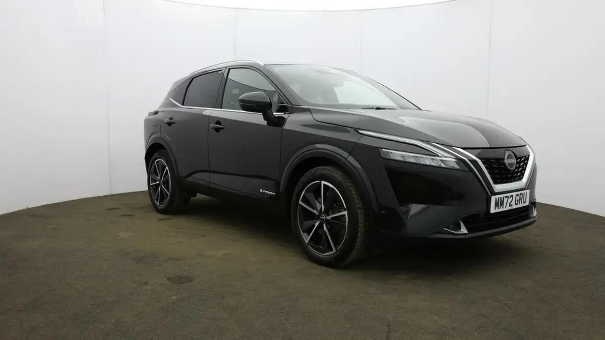 2022-nissan-qashqai-15-tekna-big-46