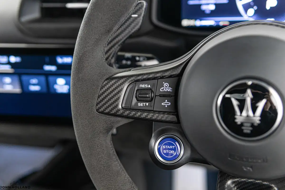 2023-maserati-mc20-30-no-trim-big-45