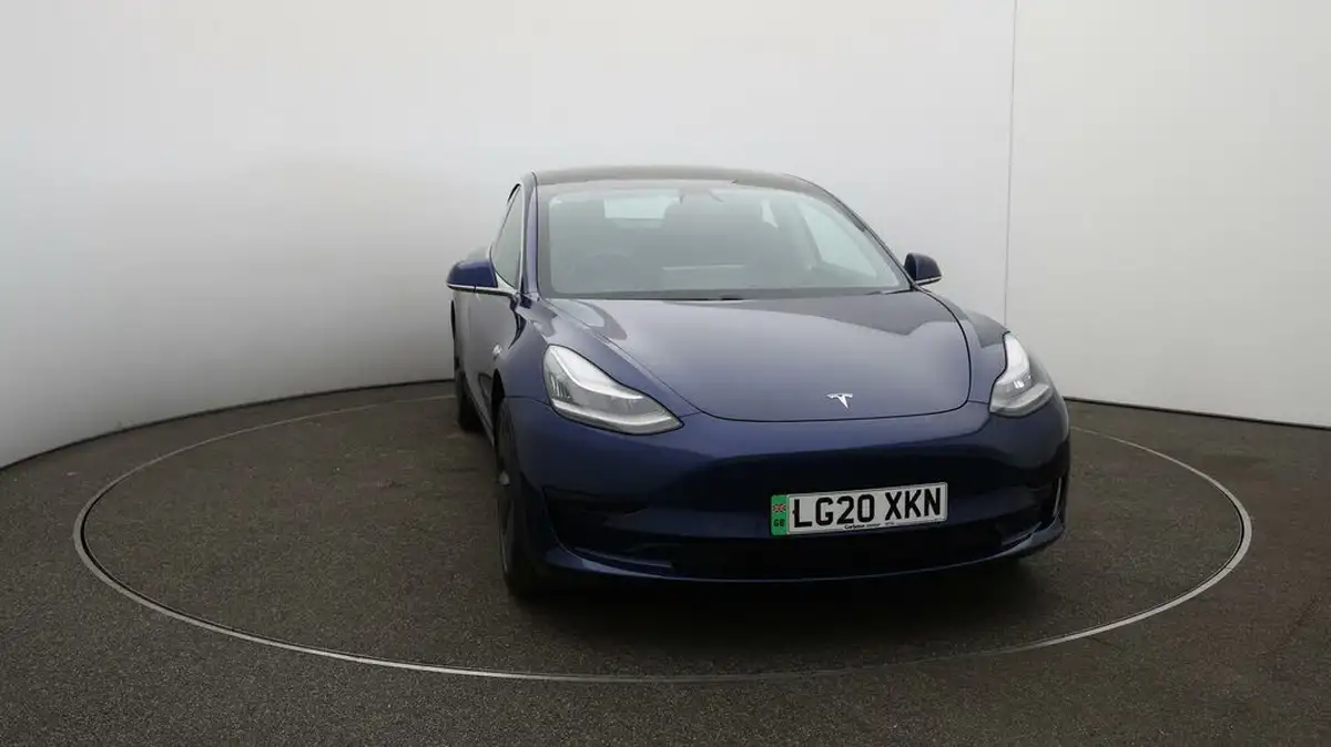 2020-tesla-model-3-e-standard-plus-big-32