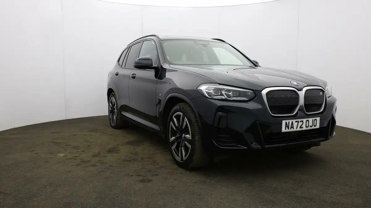 2022-bmw-ix3-e-m-sport-big-38
