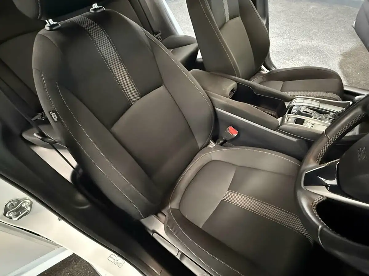 2021-honda-civic-15-vtec-turbo-sport-ss-cvt-big-16