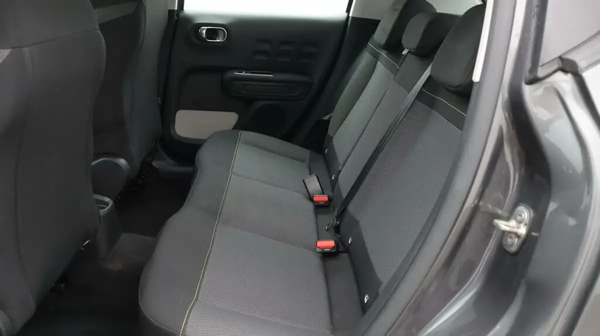 2021-citroen-c3-12-puretech-shine-83ps-big-16