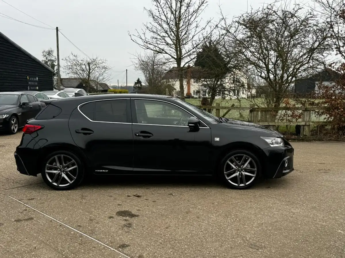 2018-lexus-ct-200h-18-f-sport-big-12