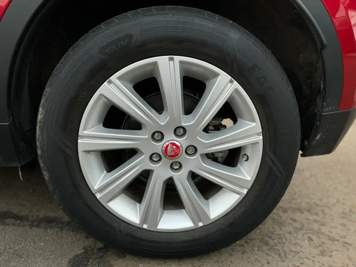 2018-jaguar-e-pace-20-i4-s-big-32