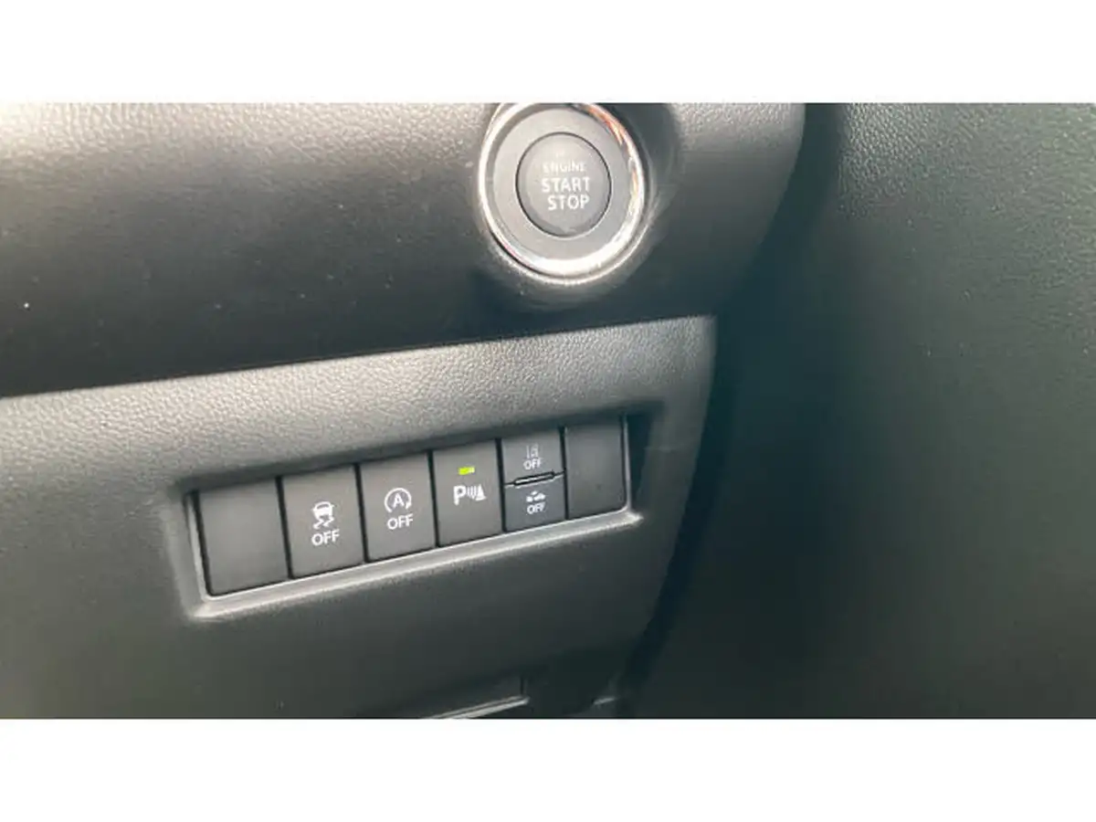 2024-suzuki-swift-14-boosterjet-sport-big-30