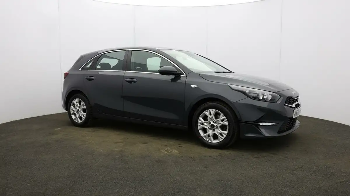 2023-kia-ceed-15-t-gdi-2-158bhp-non-adap-hatchback-big-40
