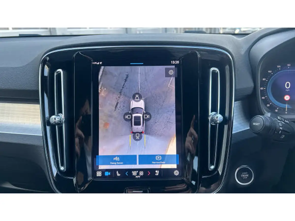 2023-volvo-xc40-20-b4-plus-big-29