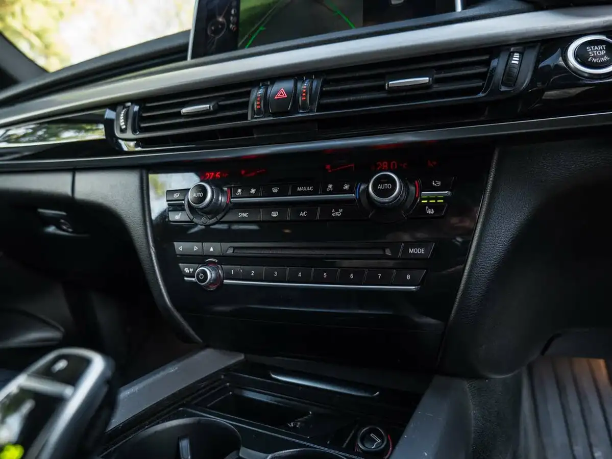 2013-bmw-x5-44-xdrive50i-m-sport-449bhp-big-29