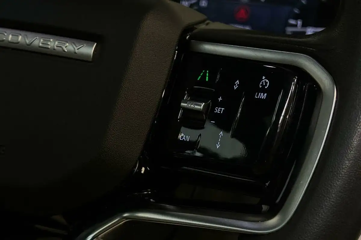 2022-land-rover-discovery-sport-20-d200-r-dynamic-se-big-44
