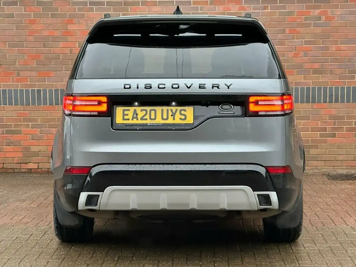 2020-land-rover-discovery-30-sd6-landmark-big-5