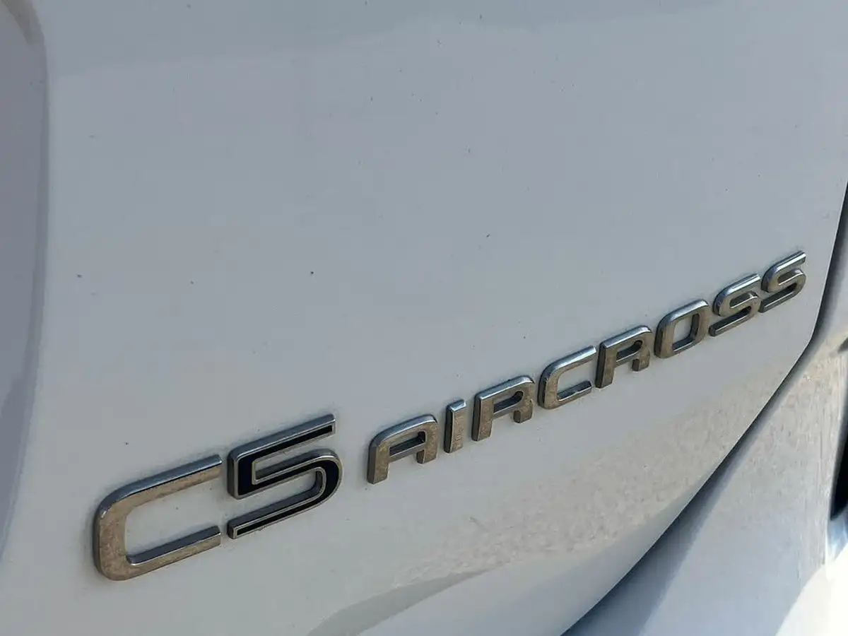 2022-citroen-c5-aircross-12-puretech-shine-ss-eat8-big-26