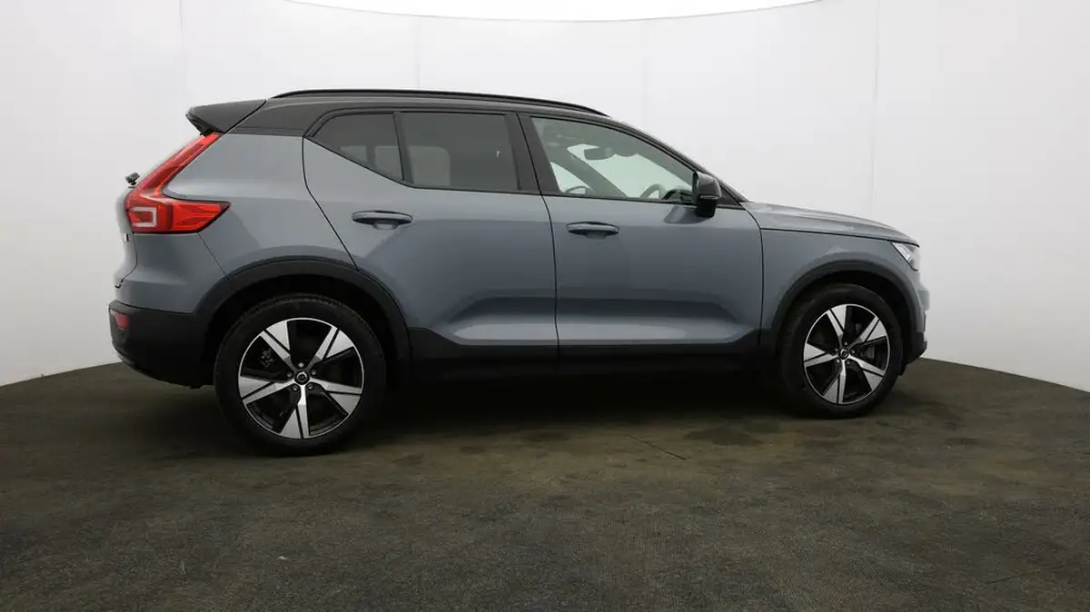 2021-volvo-xc40-e-twin-recharge-plus-big-49