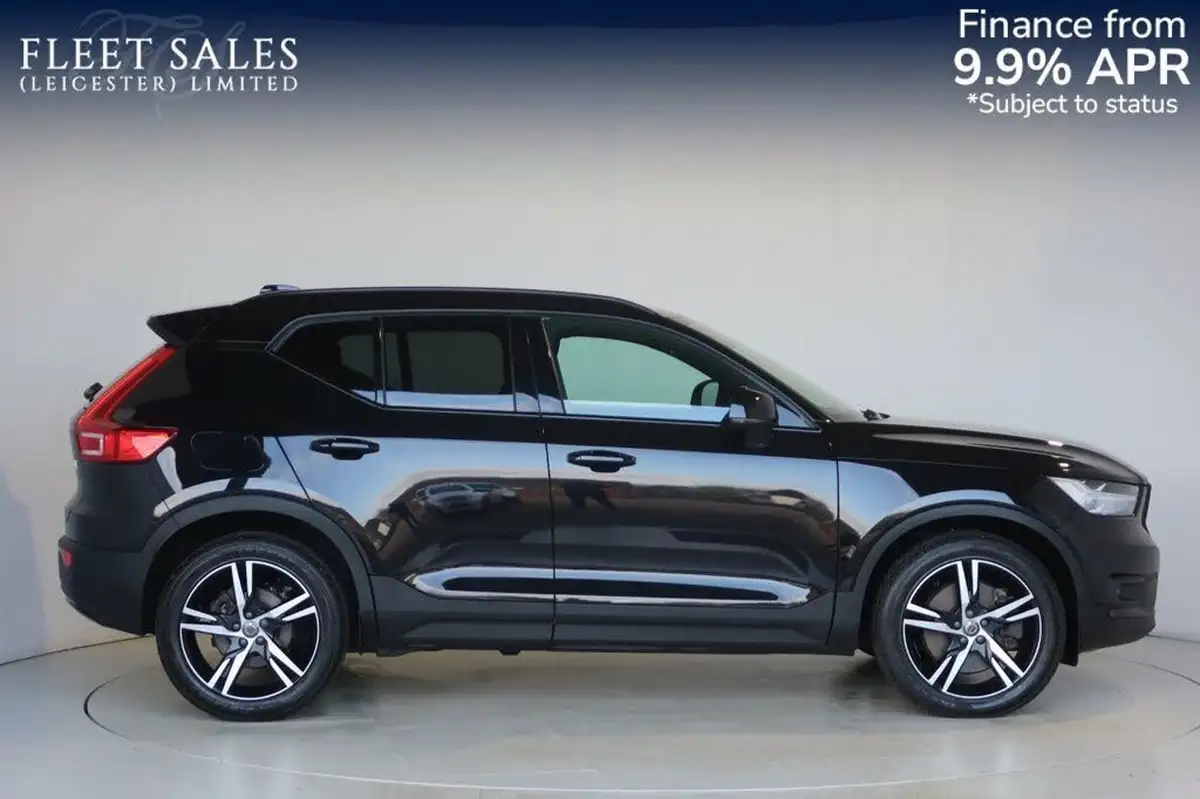 2021-volvo-xc40-15-t4-r-design-208bhp-big-1