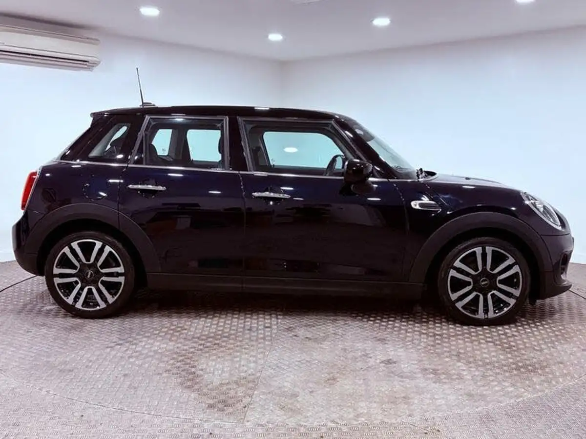 2021-mini-cooper-15-cooper-exclusive-series-ii-hatchback-5d-auto-big-1
