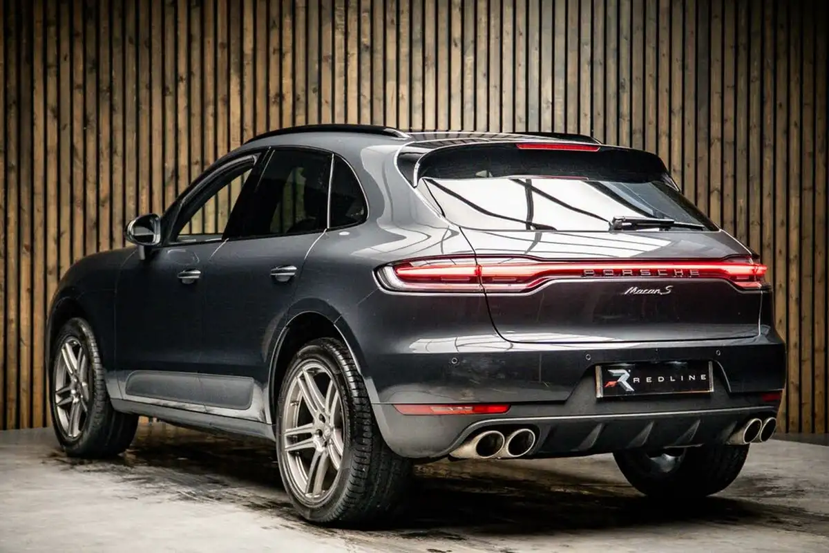 2020-porsche-macan-30-v6-s-big-2