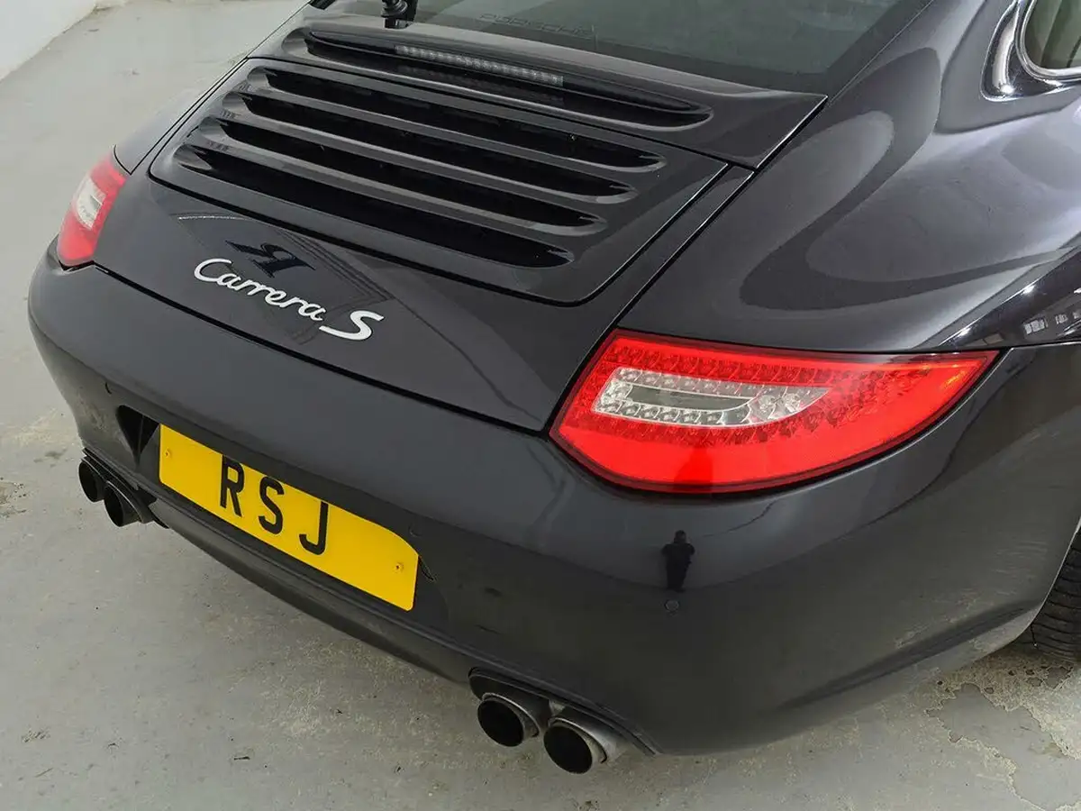 2011-porsche-911-38-carrera-s-rwd-coupe-pdk-big-13