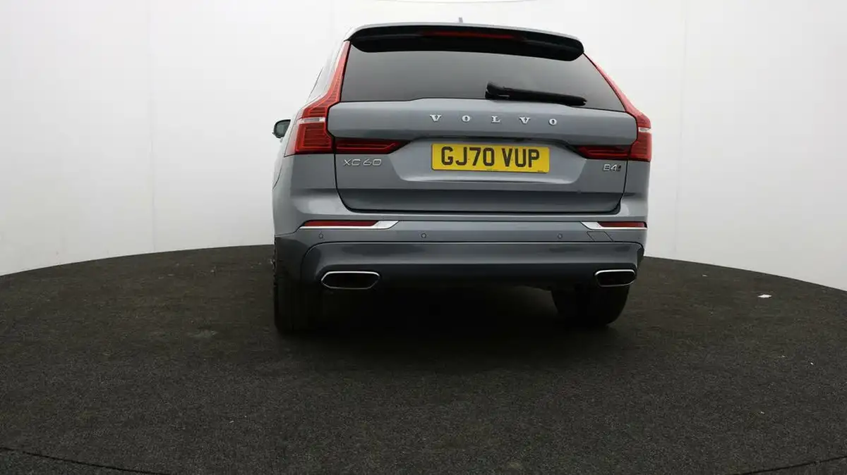 2021-volvo-xc60-20td-b4-inscription-awd-big-40