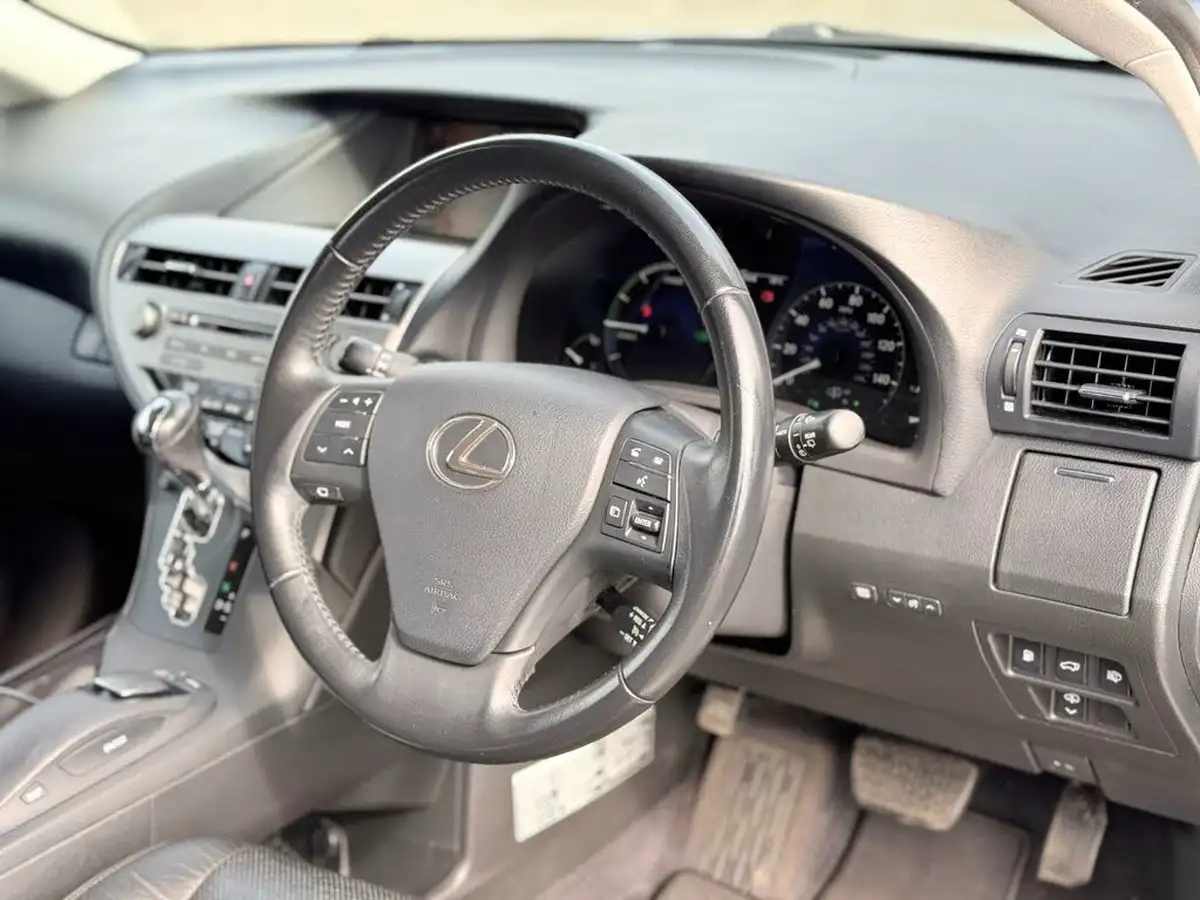 2012-lexus-rx-450h-35-se-l-big-11