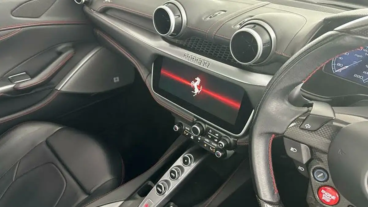 2019-ferrari-portofino-bca-big-28