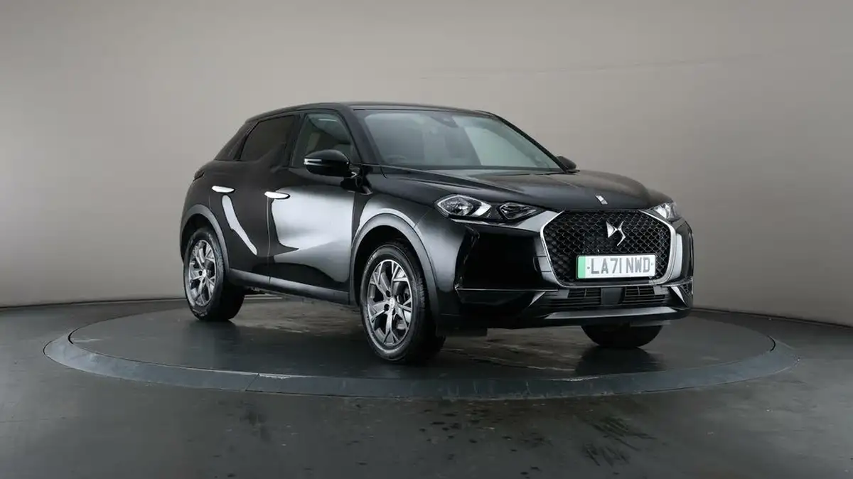 2022-ds-ds-3-crossback-e-tense-bastille-big-42