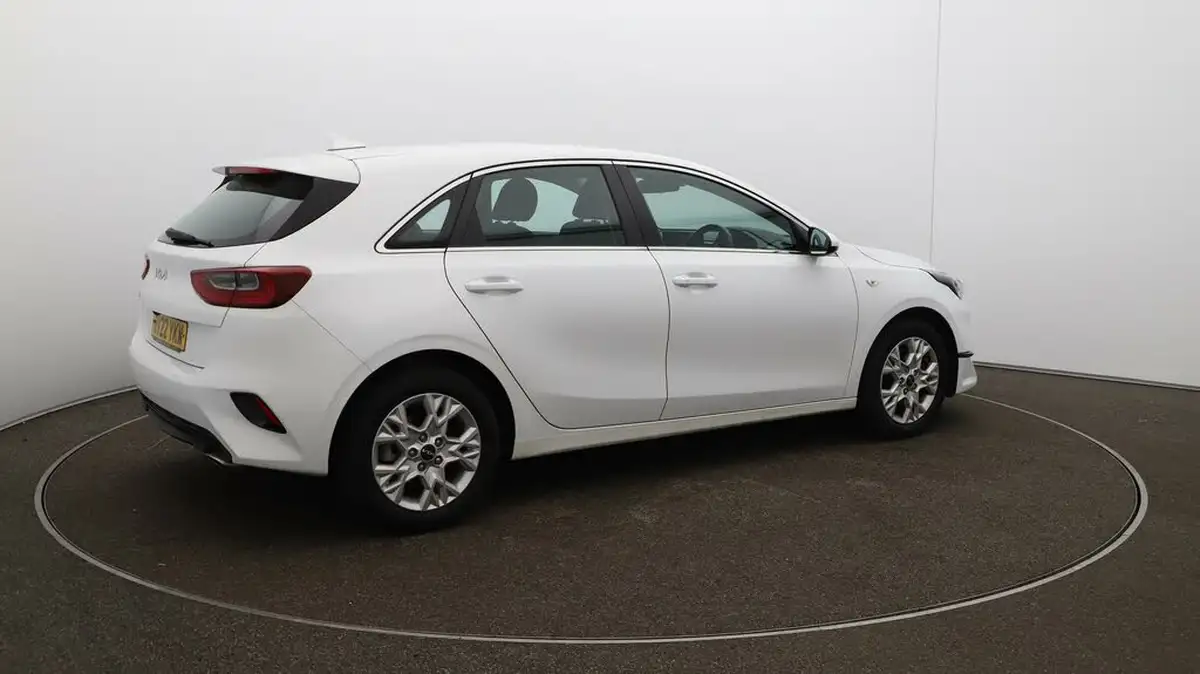 2021-kia-ceed-10-t-gdi-2-hatchback-big-49