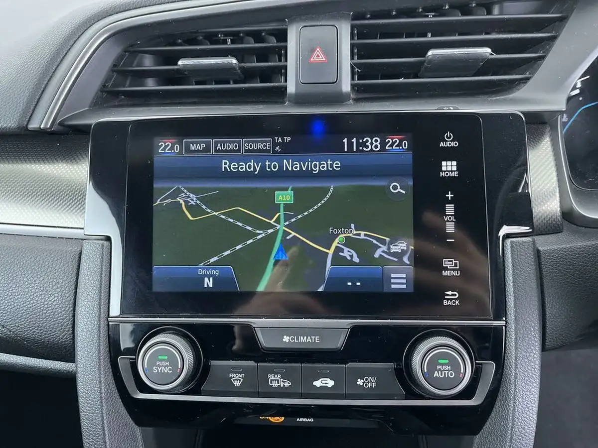 2019-honda-civic-10-vtec-turbo-sr-hatchback-5d-big-40