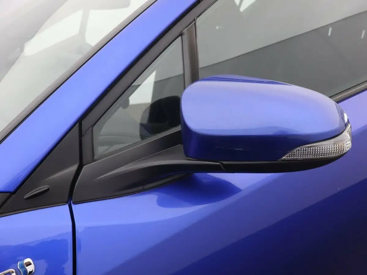 2021-toyota-c-hr-18-vvt-i-icon-big-15