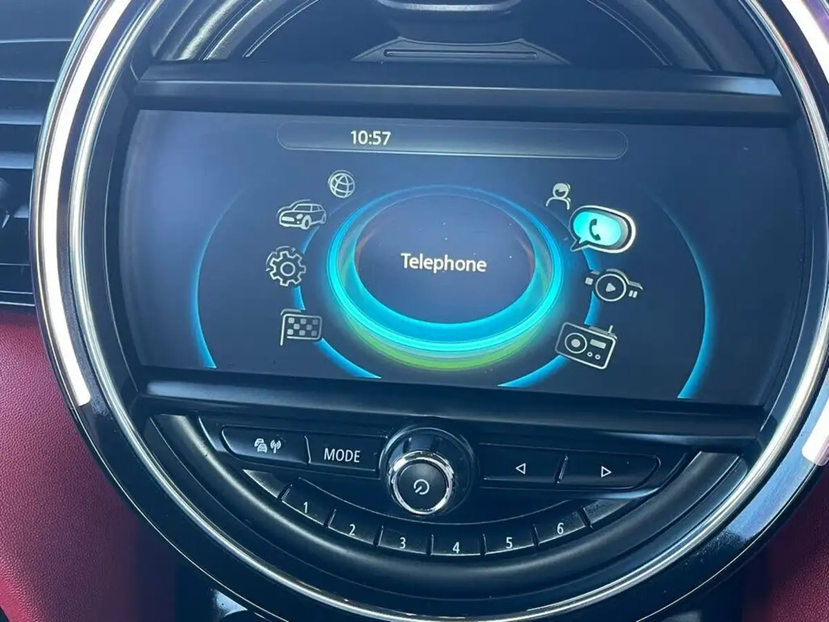 2016-mini-cooper-20-cooper-jcw-big-23