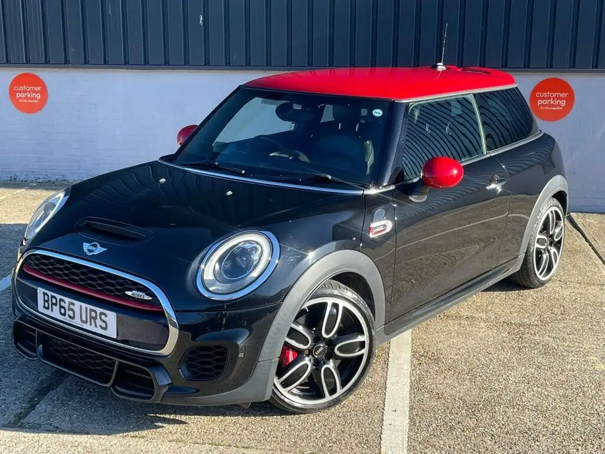 2016-mini-cooper-20-cooper-jcw-big-71