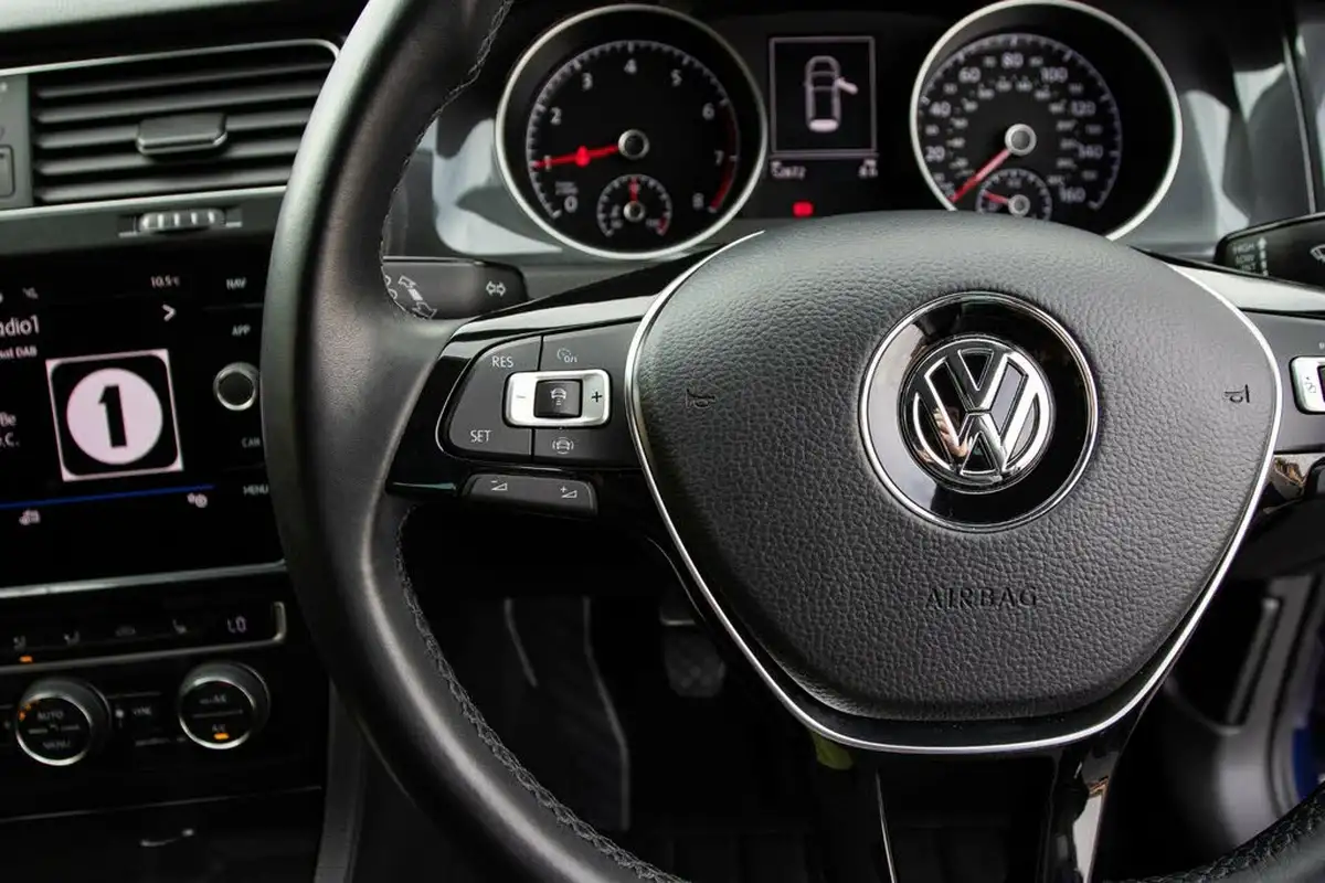 2020-volkswagen-golf-10-tsi-match-edition-hatchback-big-20