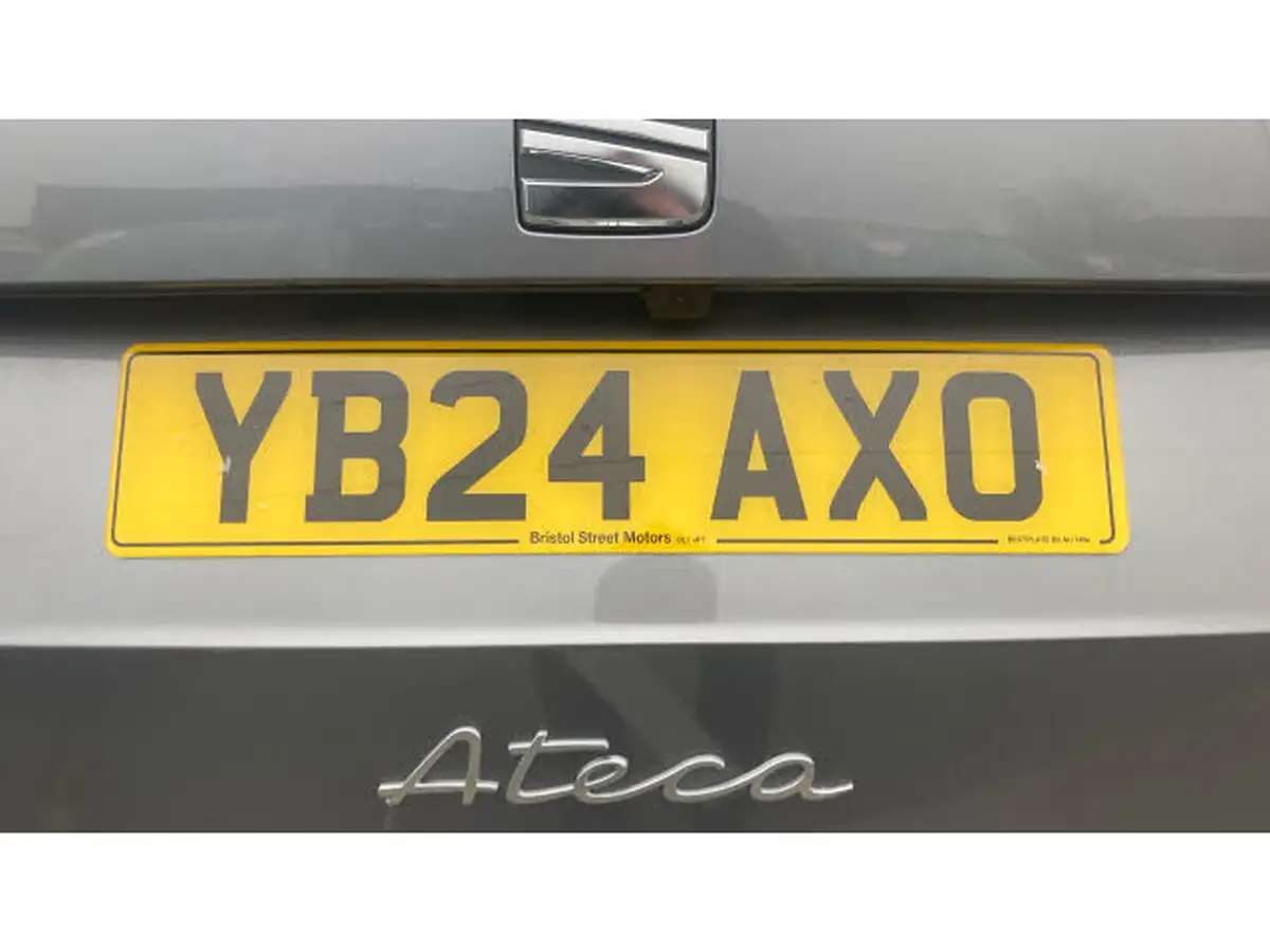 2024-seat-ateca-15-ecotsi-xperience-dsg-big-20