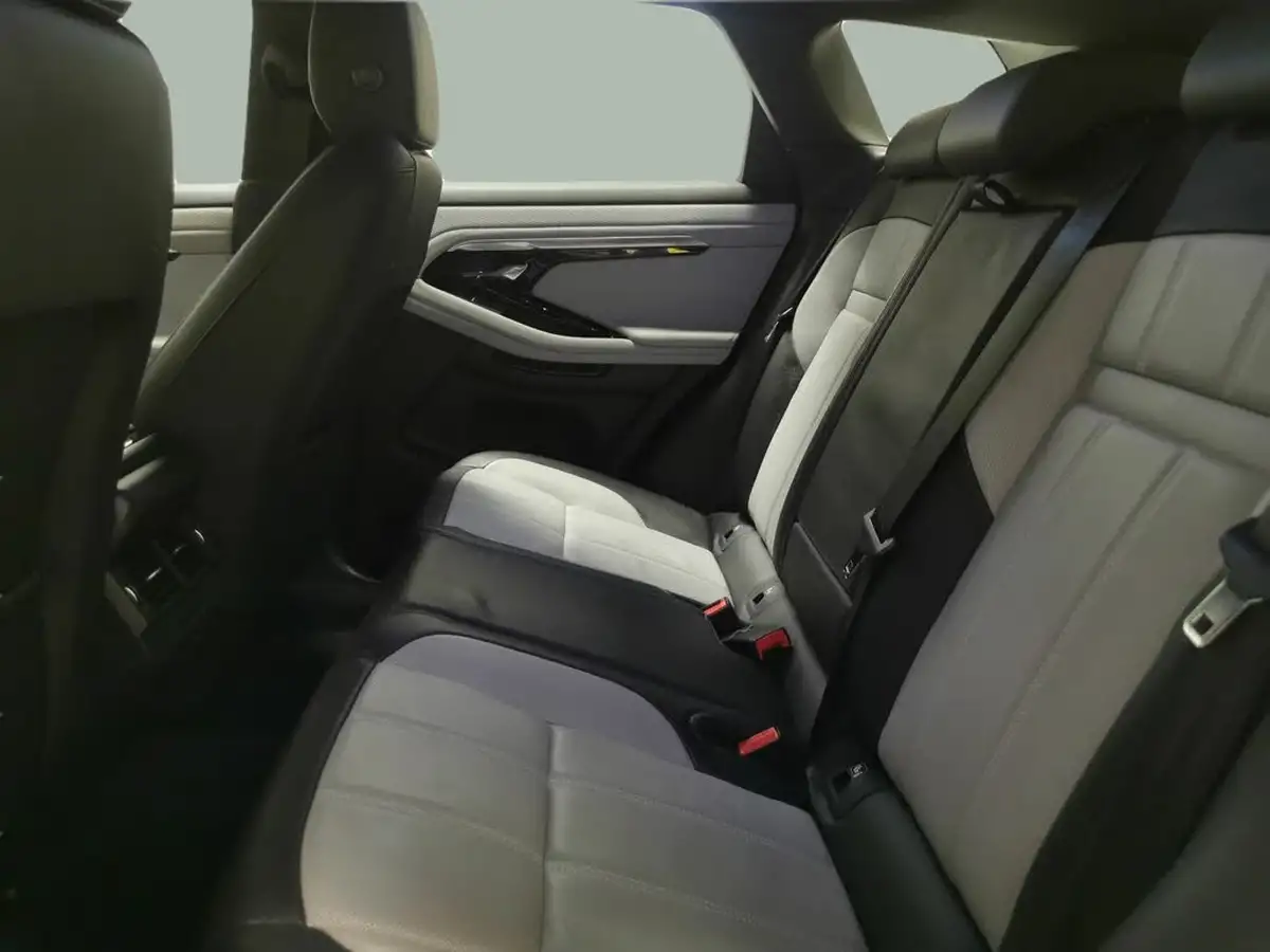 2022-land-rover-range-rover-evoque-15-p300e-r-dynamic-s-big-32