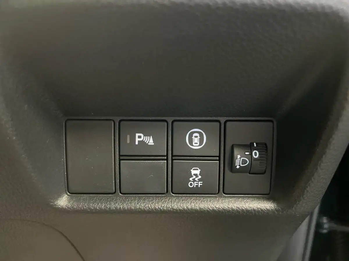 2021-honda-jazz-15-i-mmd-ex-107ps-big-10