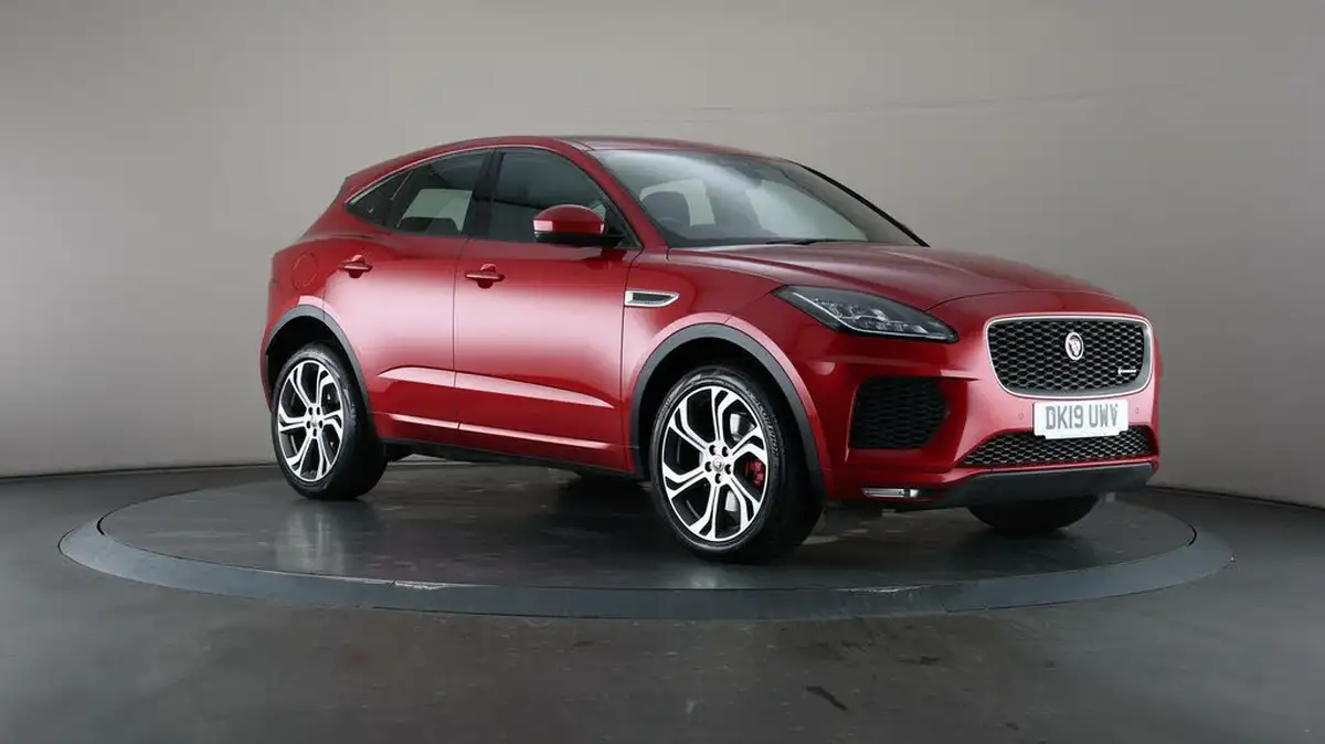 2019-jaguar-e-pace-20-i4d-r-dynamic-150ps-big-1