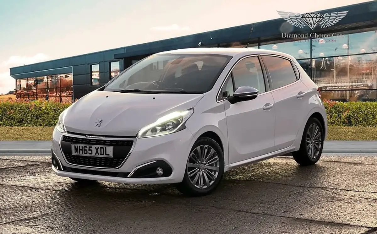 2016-peugeot-208-16bluehdi-allure-100bhp-non-ss-5d-big-2